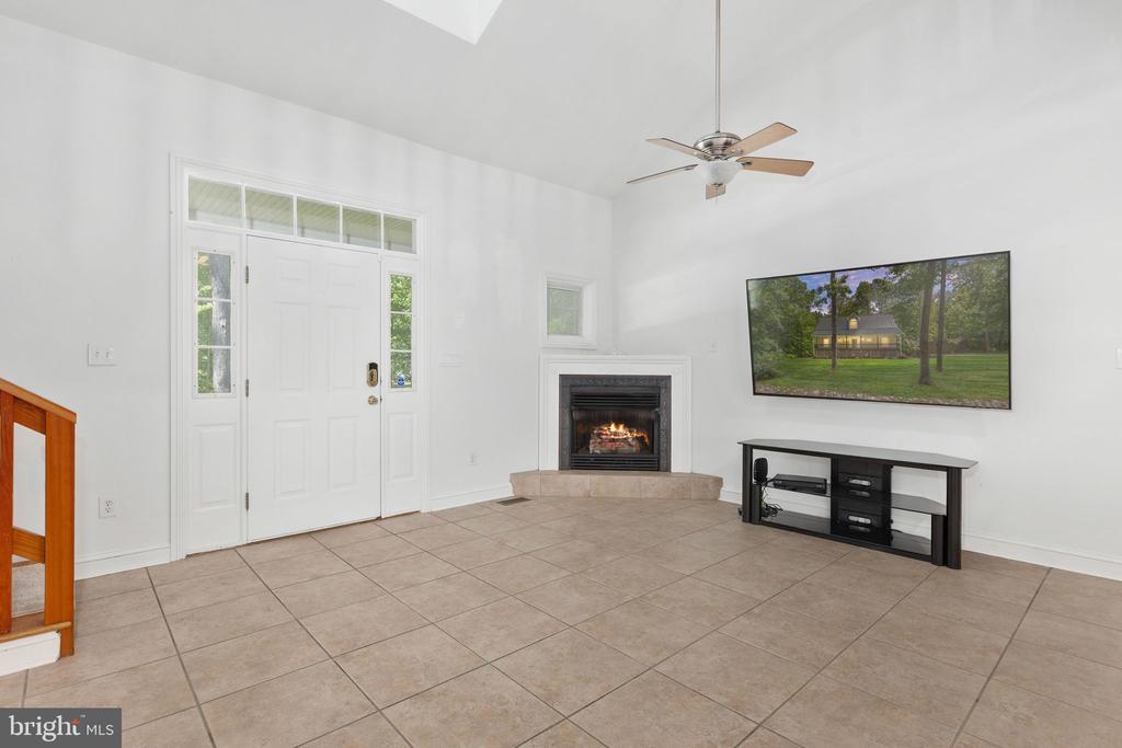 197 OAKLEIGH LN, BUMPASS, Virginia 23024, 5 Bedrooms Bedrooms, ,3 BathroomsBathrooms,Residential,197 OAKLEIGH LN,VALA2010146 MLS # VALA2010146