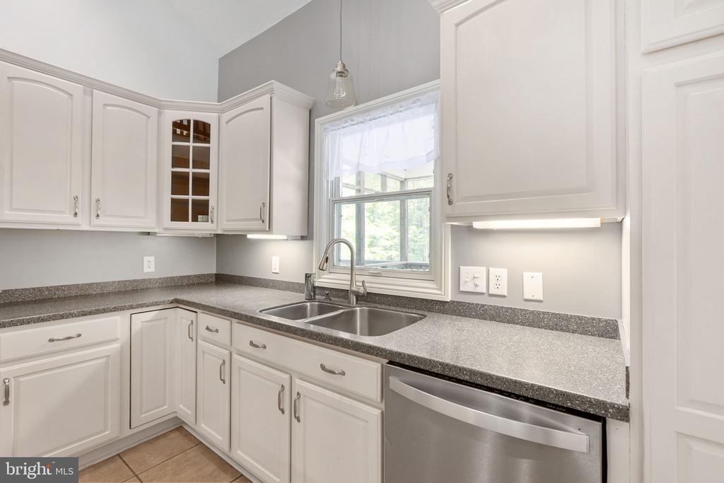 197 OAKLEIGH LN, BUMPASS, Virginia 23024, 5 Bedrooms Bedrooms, ,3 BathroomsBathrooms,Residential,197 OAKLEIGH LN,VALA2010146 MLS # VALA2010146