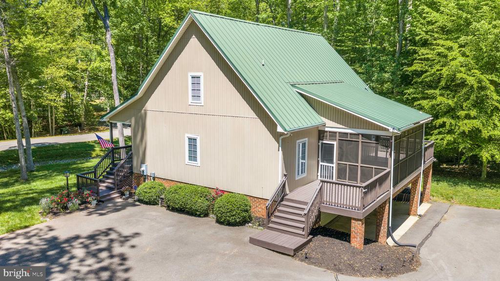 197 OAKLEIGH LN, BUMPASS, Virginia 23024, 5 Bedrooms Bedrooms, ,3 BathroomsBathrooms,Residential,197 OAKLEIGH LN,VALA2010146 MLS # VALA2010146