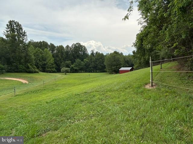 12210 EGGBORNSVILLE RD, CULPEPER, Virginia 22701, 4 Bedrooms Bedrooms, ,3 BathroomsBathrooms,Residential,12210 EGGBORNSVILLE RD,VACU2014214 MLS # VACU2014214