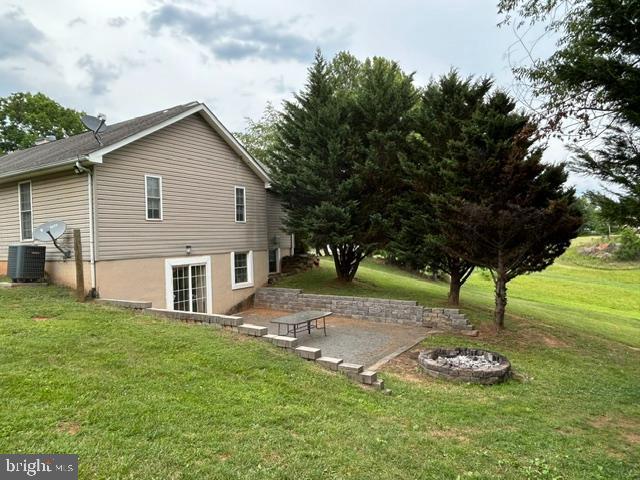12210 EGGBORNSVILLE RD, CULPEPER, Virginia 22701, 4 Bedrooms Bedrooms, ,3 BathroomsBathrooms,Residential,12210 EGGBORNSVILLE RD,VACU2014214 MLS # VACU2014214