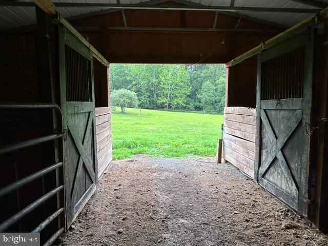 12210 EGGBORNSVILLE RD, CULPEPER, Virginia 22701, 4 Bedrooms Bedrooms, ,3 BathroomsBathrooms,Residential,12210 EGGBORNSVILLE RD,VACU2014214 MLS # VACU2014214