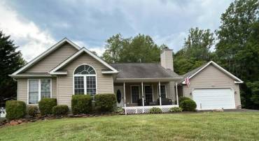 12210 EGGBORNSVILLE RD, CULPEPER, Virginia 22701, 4 Bedrooms Bedrooms, ,3 BathroomsBathrooms,Residential,12210 EGGBORNSVILLE RD,VACU2014214 MLS # VACU2014214