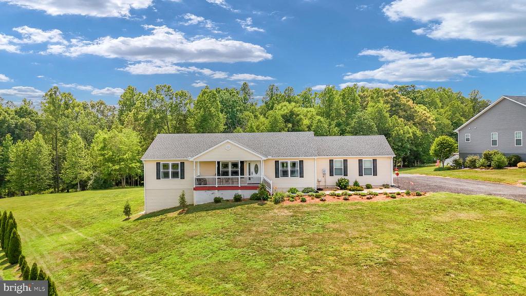 160 LANCASTER CT, LOUISA, Virginia 23093, 3 Bedrooms Bedrooms, ,2 BathroomsBathrooms,Residential,160 LANCASTER CT,VALA2010136 MLS # VALA2010136