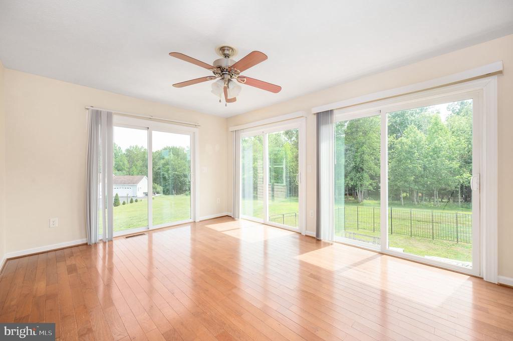 160 LANCASTER CT, LOUISA, Virginia 23093, 3 Bedrooms Bedrooms, ,2 BathroomsBathrooms,Residential,160 LANCASTER CT,VALA2010136 MLS # VALA2010136