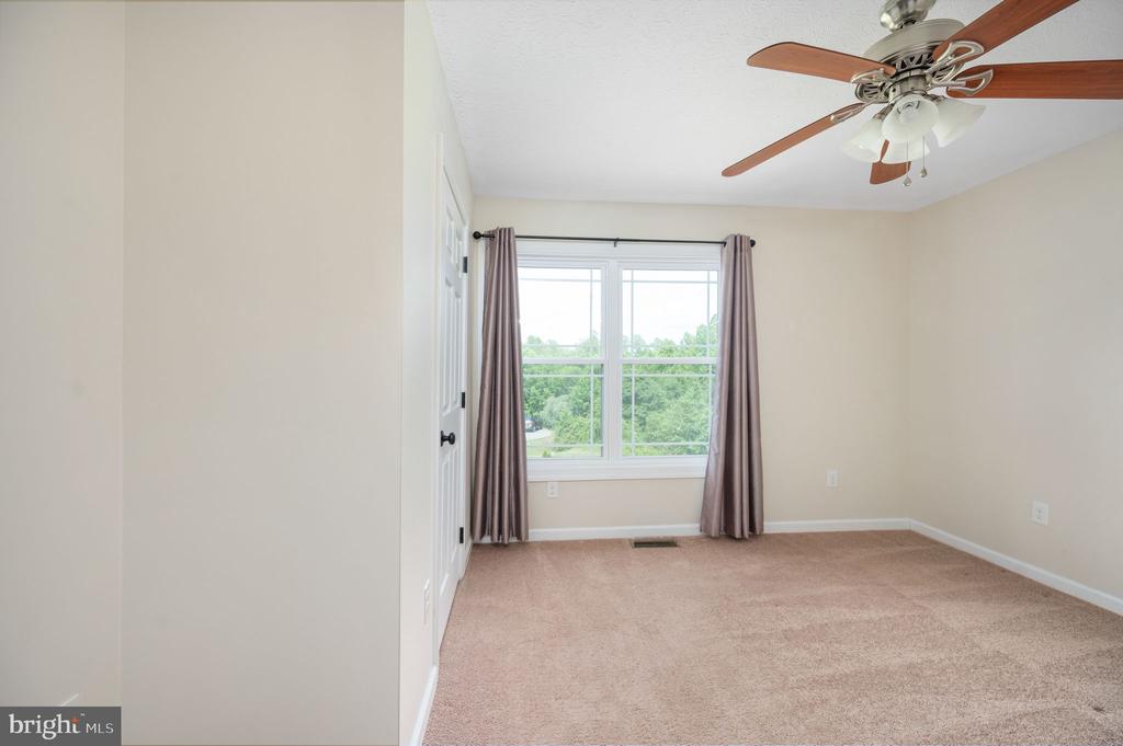 160 LANCASTER CT, LOUISA, Virginia 23093, 3 Bedrooms Bedrooms, ,2 BathroomsBathrooms,Residential,160 LANCASTER CT,VALA2010136 MLS # VALA2010136