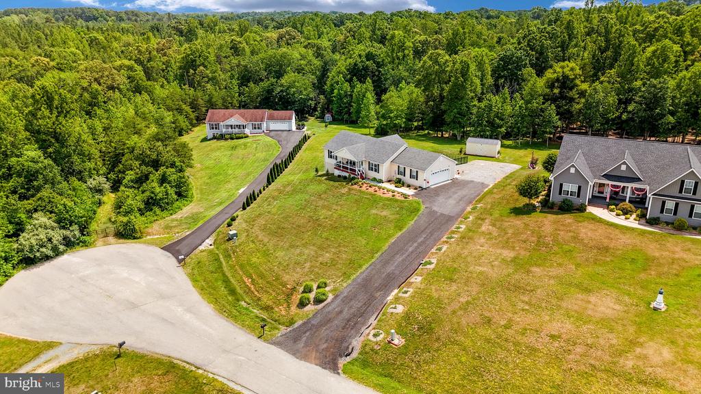 160 LANCASTER CT, LOUISA, Virginia 23093, 3 Bedrooms Bedrooms, ,2 BathroomsBathrooms,Residential,160 LANCASTER CT,VALA2010136 MLS # VALA2010136
