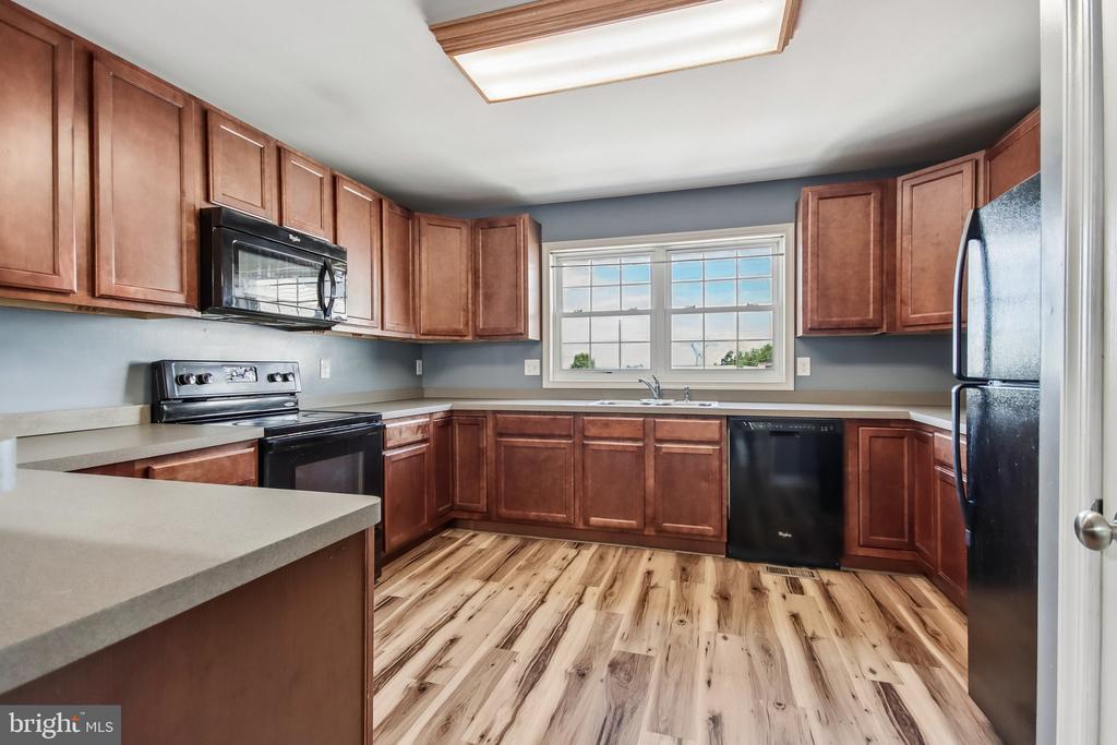 35142 SABA PL, LOCUST GROVE, Virginia 22508, 4 Bedrooms Bedrooms, ,3 BathroomsBathrooms,Residential,35142 SABA PL,VAOR2014574 MLS # VAOR2014574
