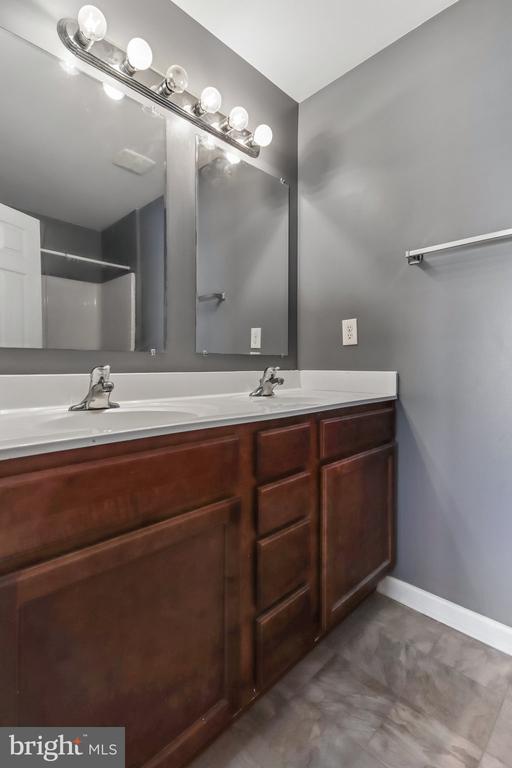 35142 SABA PL, LOCUST GROVE, Virginia 22508, 4 Bedrooms Bedrooms, ,3 BathroomsBathrooms,Residential,35142 SABA PL,VAOR2014574 MLS # VAOR2014574