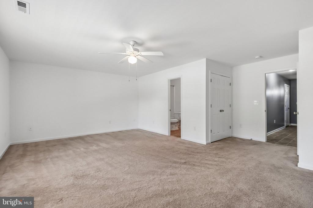 35142 SABA PL, LOCUST GROVE, Virginia 22508, 4 Bedrooms Bedrooms, ,3 BathroomsBathrooms,Residential,35142 SABA PL,VAOR2014574 MLS # VAOR2014574