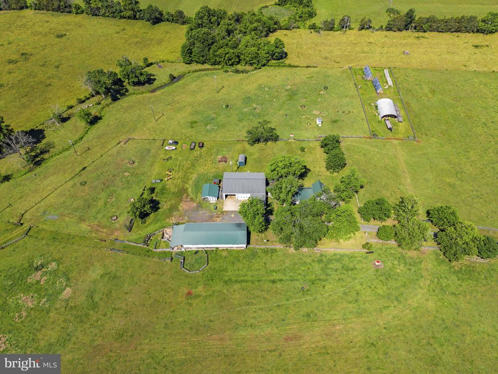 18030 BEL PRE RD, CULPEPER, Virginia 22701, 3 Bedrooms Bedrooms, ,2 BathroomsBathrooms,Residential,18030 BEL PRE RD,VACU2014104 MLS # VACU2014104
