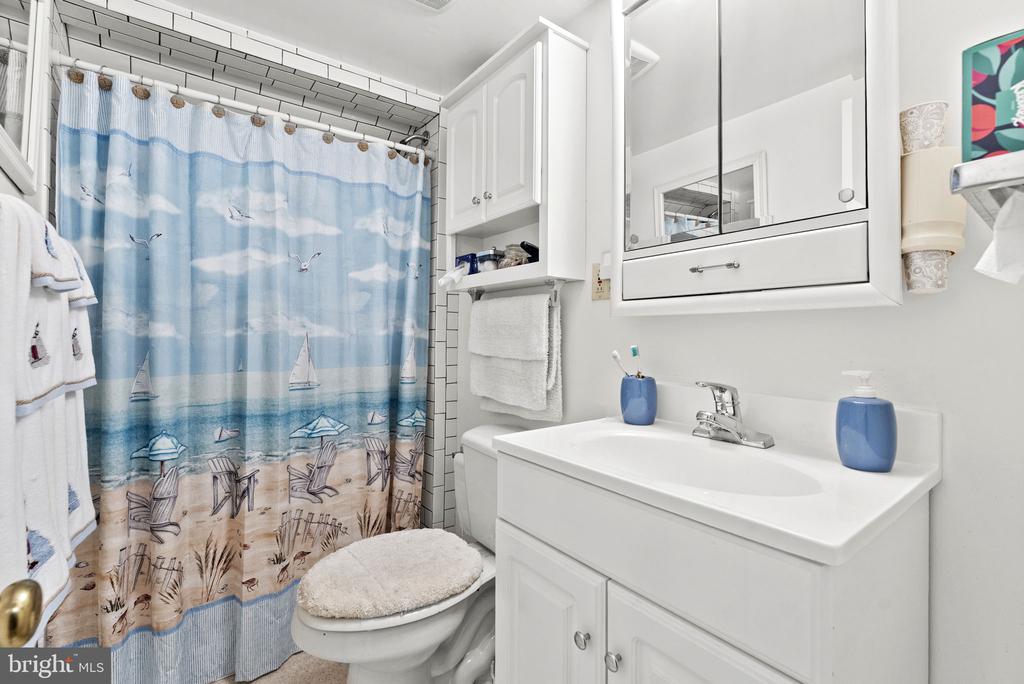 18030 BEL PRE RD, CULPEPER, Virginia 22701, 3 Bedrooms Bedrooms, ,2 BathroomsBathrooms,Residential,18030 BEL PRE RD,VACU2014218 MLS # VACU2014218
