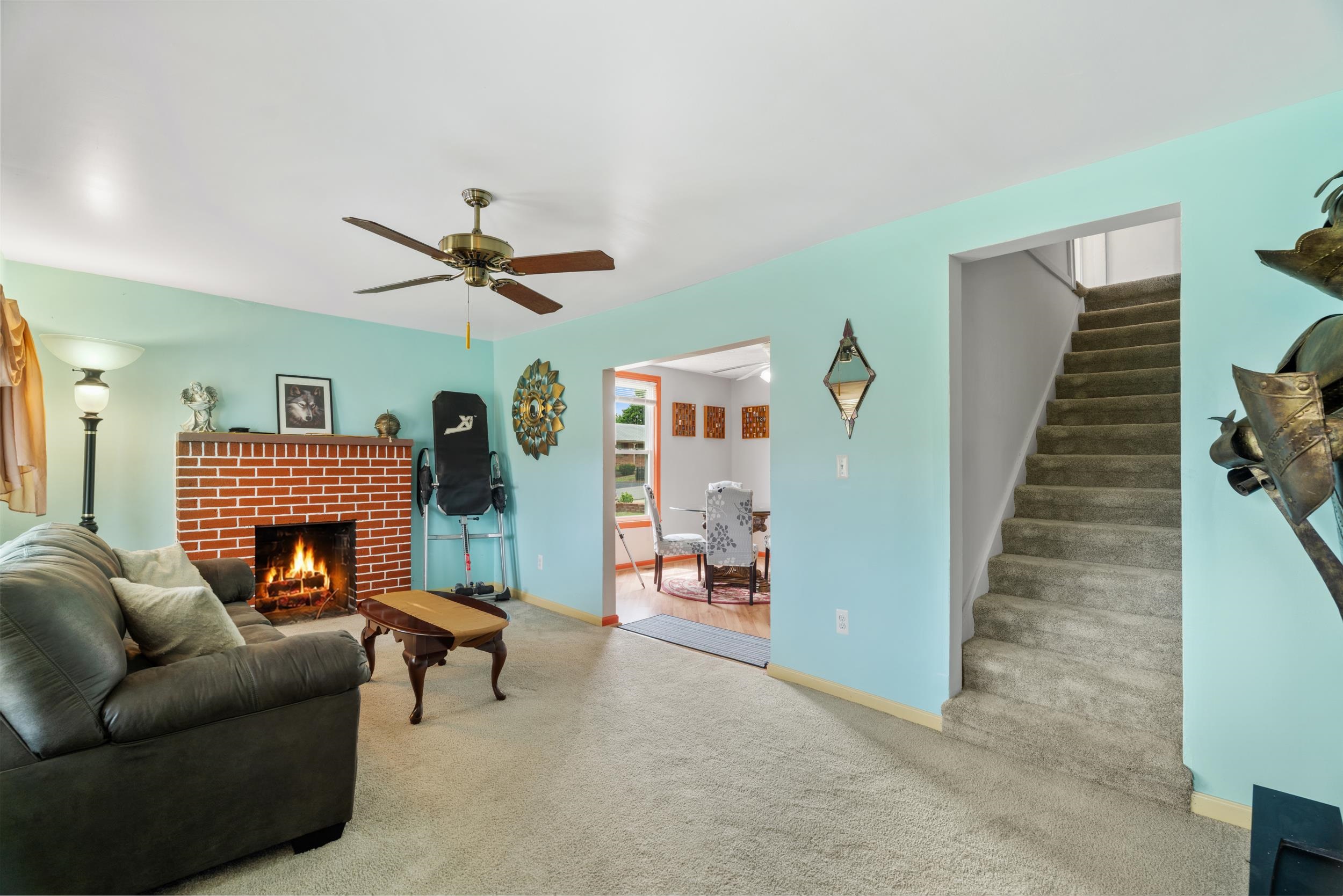 403 BETSY BELL RD, STAUNTON, Virginia 24401, 4 Bedrooms Bedrooms, ,2 BathroomsBathrooms,Residential,403 BETSY BELL RD,678933 MLS # 678933