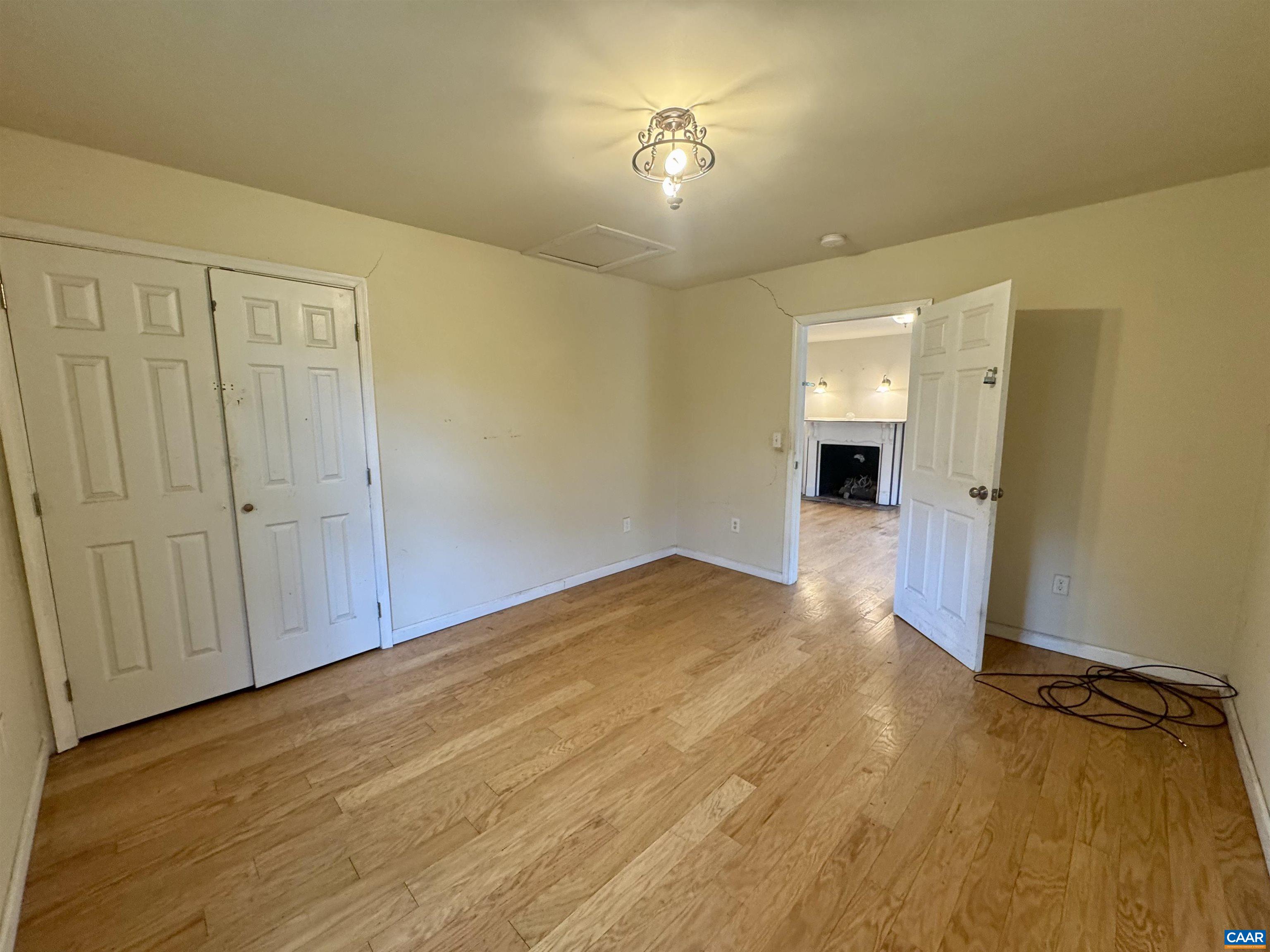 1924 E MAIN ST, WAYNESBORO, Virginia 22980, 3 Bedrooms Bedrooms, ,2 BathroomsBathrooms,Residential,1924 E MAIN ST,678934 MLS # 678934