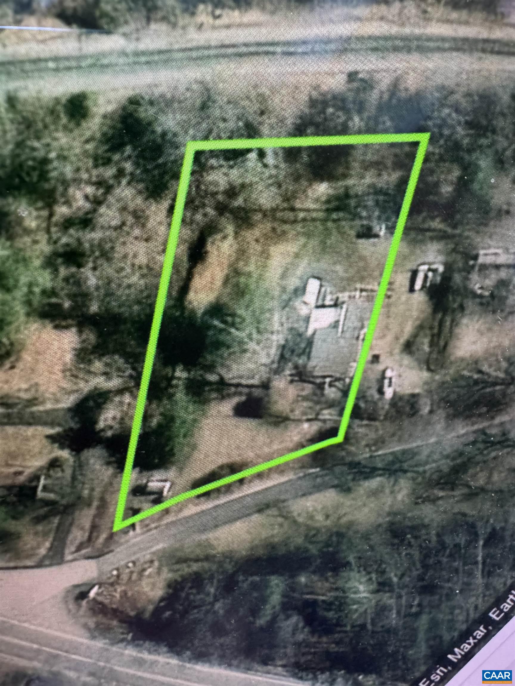1924 E MAIN ST, WAYNESBORO, Virginia 22980, 3 Bedrooms Bedrooms, ,2 BathroomsBathrooms,Residential,1924 E MAIN ST,678934 MLS # 678934