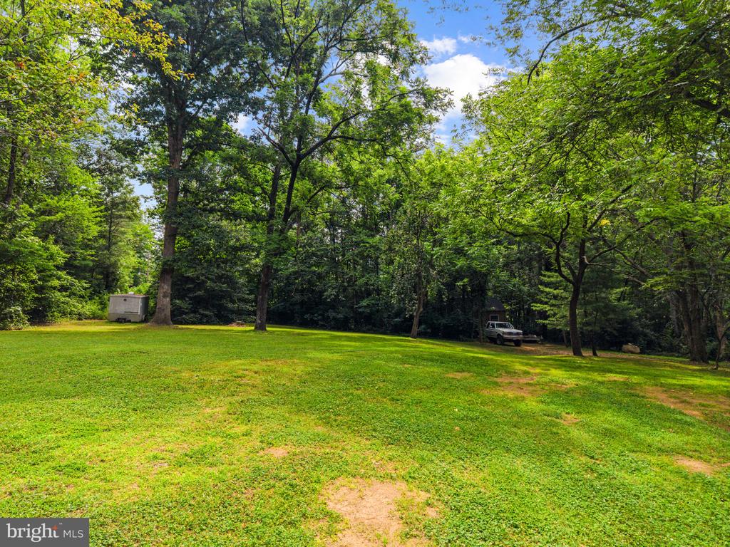 2303 W HOOVER RD, HAYWOOD, Virginia 22722, 2 Bedrooms Bedrooms, ,1 BathroomBathrooms,Residential,2303 W HOOVER RD,VAMA2002834 MLS # VAMA2002834