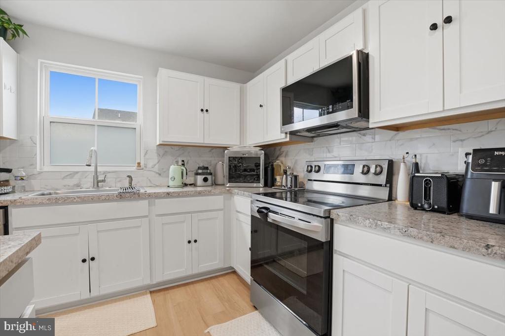 2244 WALNUT BRANCH DR, CULPEPER, Virginia 22701, 4 Bedrooms Bedrooms, ,2 BathroomsBathrooms,Residential,2244 WALNUT BRANCH DR,VACU2014184 MLS # VACU2014184 2244 WALNUT BRANCH DR, CULPEPER, Virginia 22701, 4 Bedrooms Bedrooms, ,2 BathroomsBathrooms,Residential,2244 WALNUT BRANCH DR,VACU2014184 MLS # VACU2014184