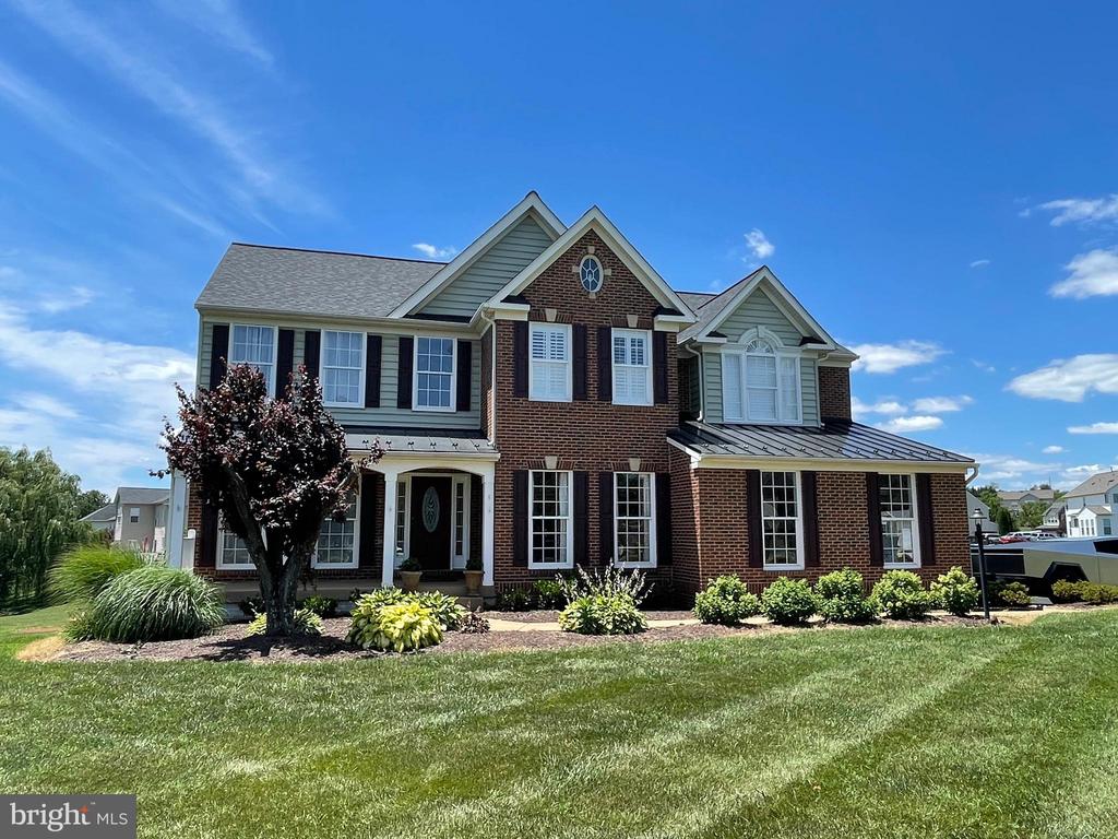 15616 GREAT BRIDGE LN, CULPEPER, Virginia 22701, 6 Bedrooms Bedrooms, ,4 BathroomsBathrooms,Residential,15616 GREAT BRIDGE LN,VACU2014166 MLS # VACU2014166