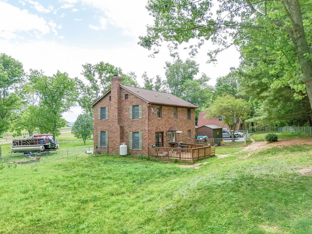 2251 AIRPORT RD, BRIDGEWATER, Virginia 22812, 5 Bedrooms Bedrooms, ,3 BathroomsBathrooms,Residential,2251 AIRPORT RD,678936 MLS # 678936
