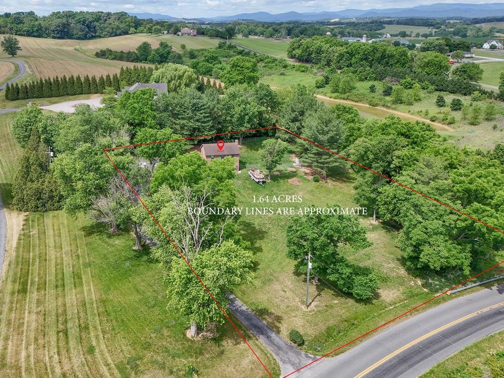 2251 AIRPORT RD, BRIDGEWATER, Virginia 22812, 5 Bedrooms Bedrooms, ,3 BathroomsBathrooms,Residential,2251 AIRPORT RD,678936 MLS # 678936