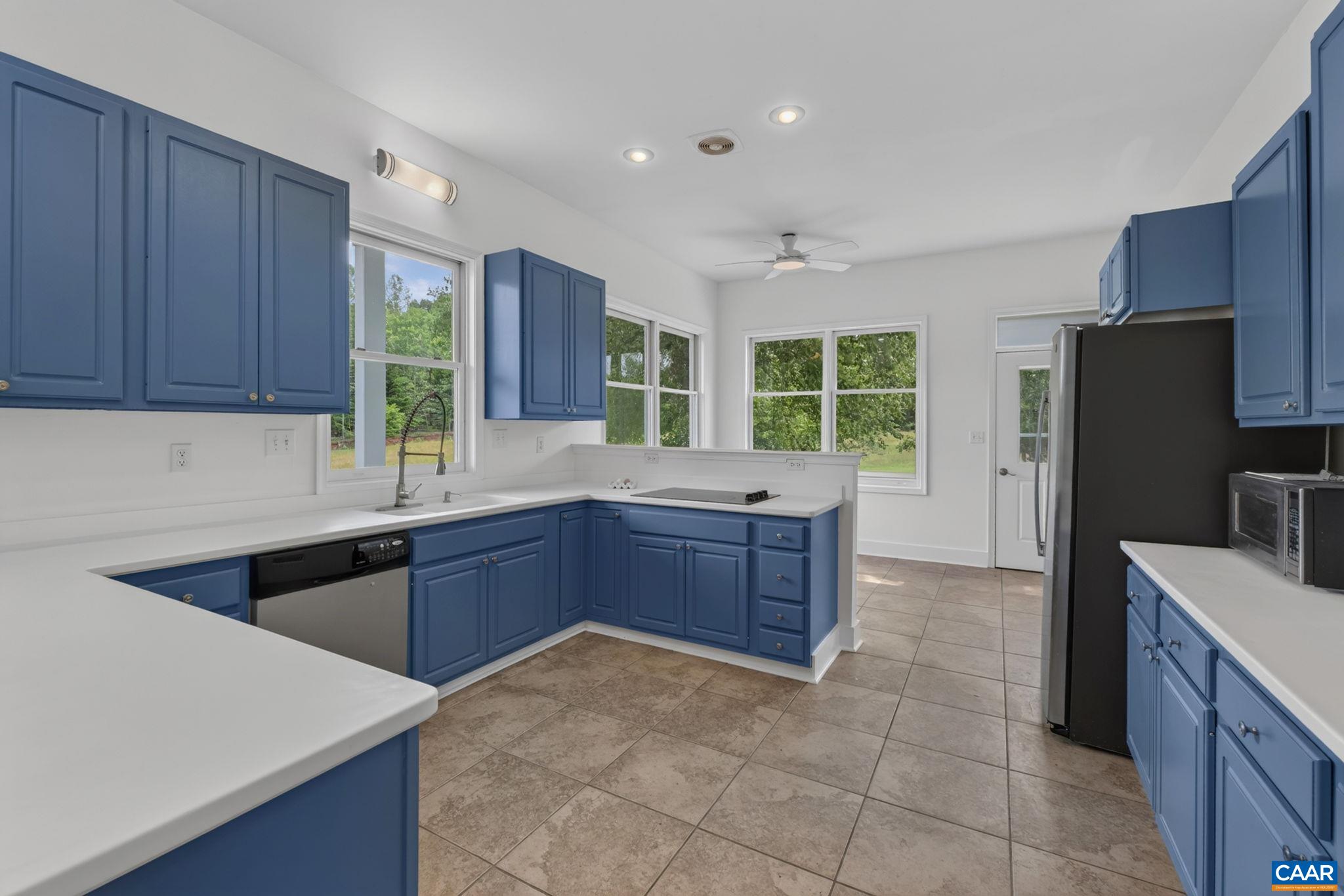 618 RIVANNA WOODS DR, FORK UNION, Virginia 23055, 4 Bedrooms Bedrooms, ,3 BathroomsBathrooms,Residential,618 RIVANNA WOODS DR,678938 MLS # 678938