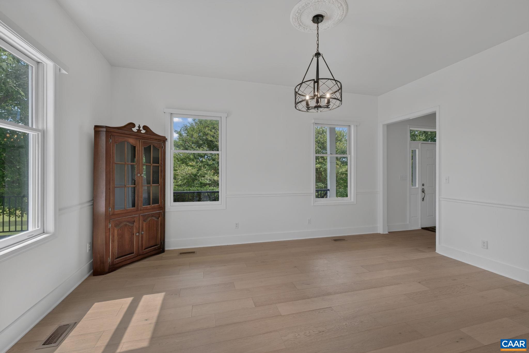 618 RIVANNA WOODS DR, FORK UNION, Virginia 23055, 4 Bedrooms Bedrooms, ,3 BathroomsBathrooms,Residential,618 RIVANNA WOODS DR,678938 MLS # 678938
