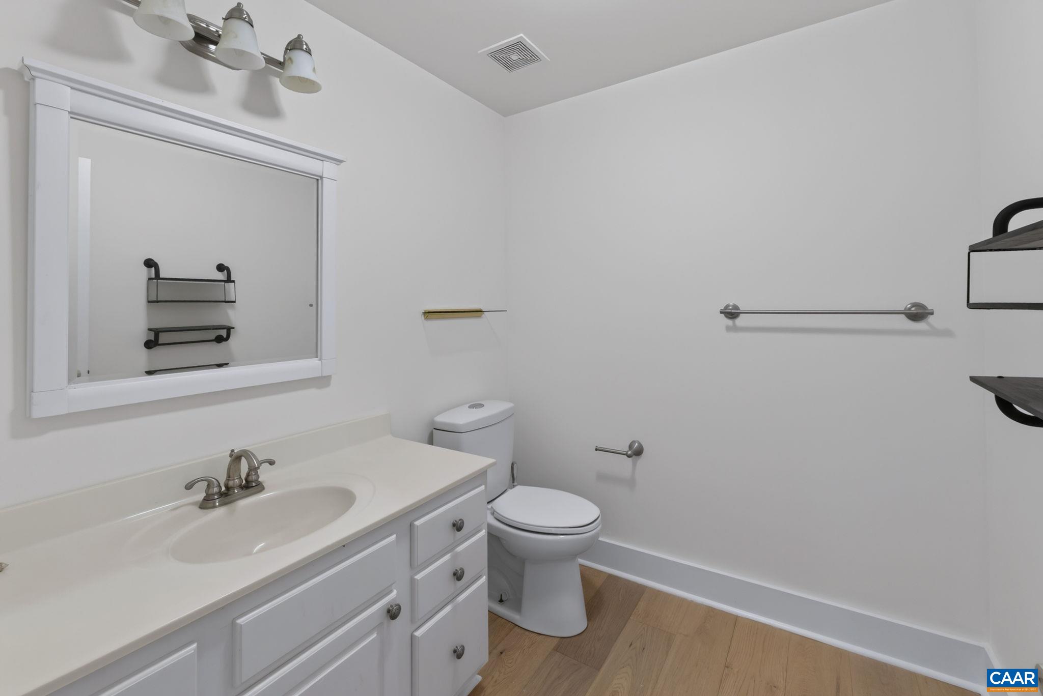 618 RIVANNA WOODS DR, FORK UNION, Virginia 23055, 4 Bedrooms Bedrooms, ,3 BathroomsBathrooms,Residential,618 RIVANNA WOODS DR,678938 MLS # 678938