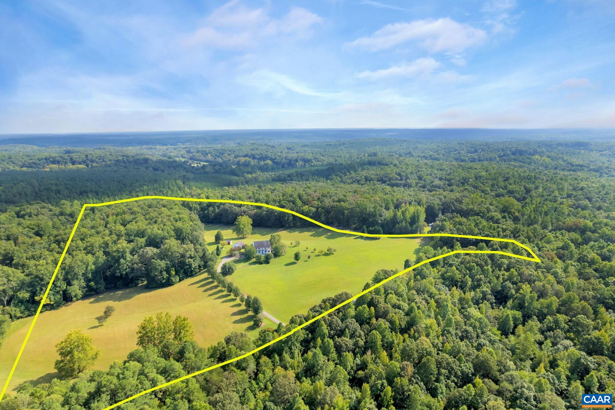 618 RIVANNA WOODS DR, FORK UNION, Virginia 23055, 4 Bedrooms Bedrooms, ,3 BathroomsBathrooms,Residential,618 RIVANNA WOODS DR,678938 MLS # 678938