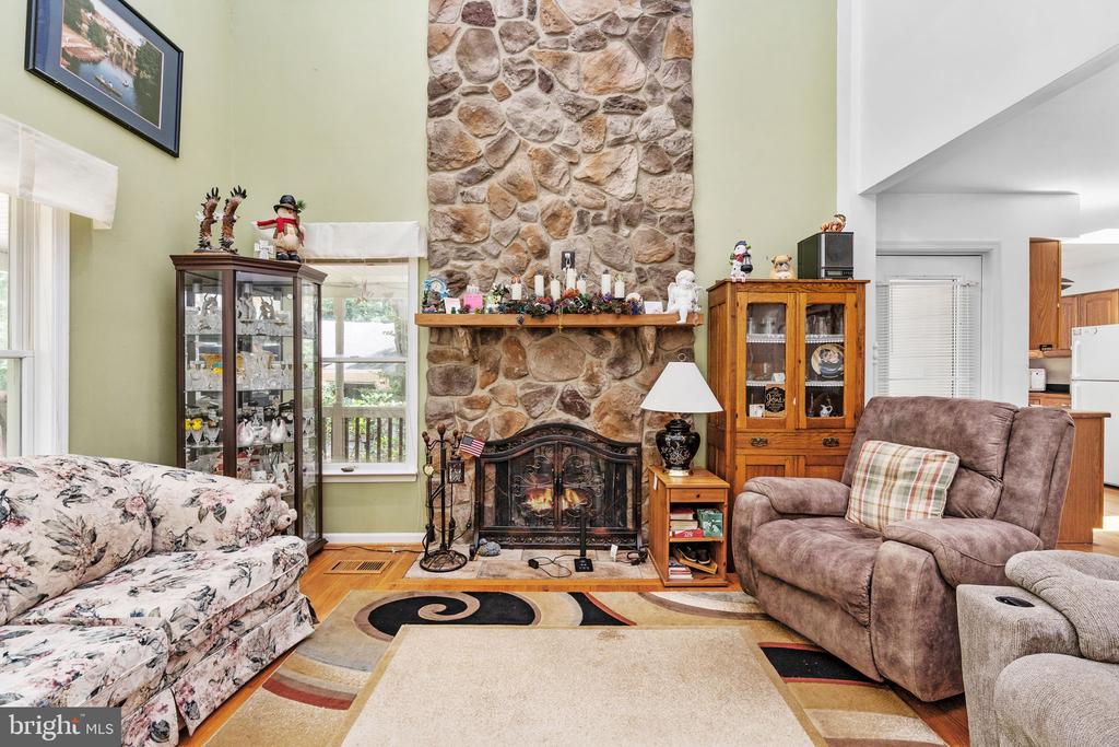 203 ROCK MILLS RD, WOODVILLE, Virginia 22749, 4 Bedrooms Bedrooms, ,3 BathroomsBathrooms,Residential,203 ROCK MILLS RD,VARP2002726 MLS # VARP2002726