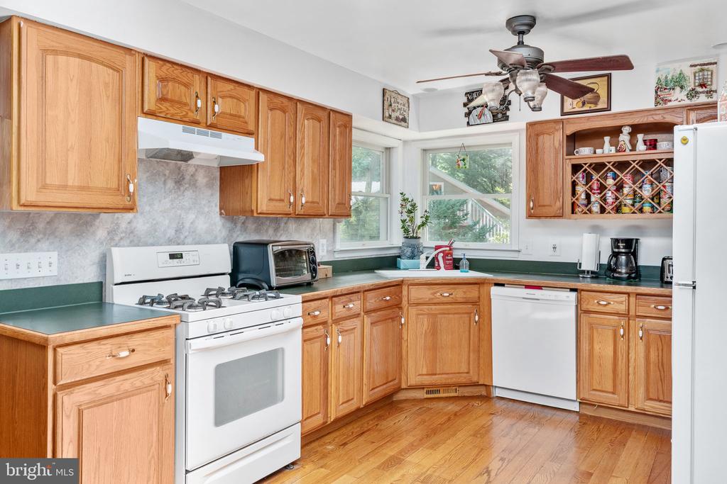203 ROCK MILLS RD, WOODVILLE, Virginia 22749, 4 Bedrooms Bedrooms, ,3 BathroomsBathrooms,Residential,203 ROCK MILLS RD,VARP2002726 MLS # VARP2002726