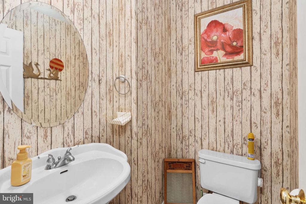 203 ROCK MILLS RD, WOODVILLE, Virginia 22749, 4 Bedrooms Bedrooms, ,3 BathroomsBathrooms,Residential,203 ROCK MILLS RD,VARP2002726 MLS # VARP2002726