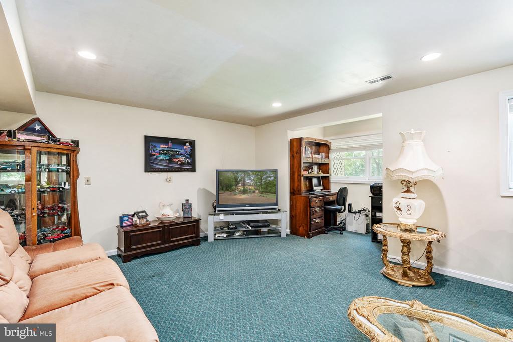203 ROCK MILLS RD, WOODVILLE, Virginia 22749, 4 Bedrooms Bedrooms, ,3 BathroomsBathrooms,Residential,203 ROCK MILLS RD,VARP2002726 MLS # VARP2002726