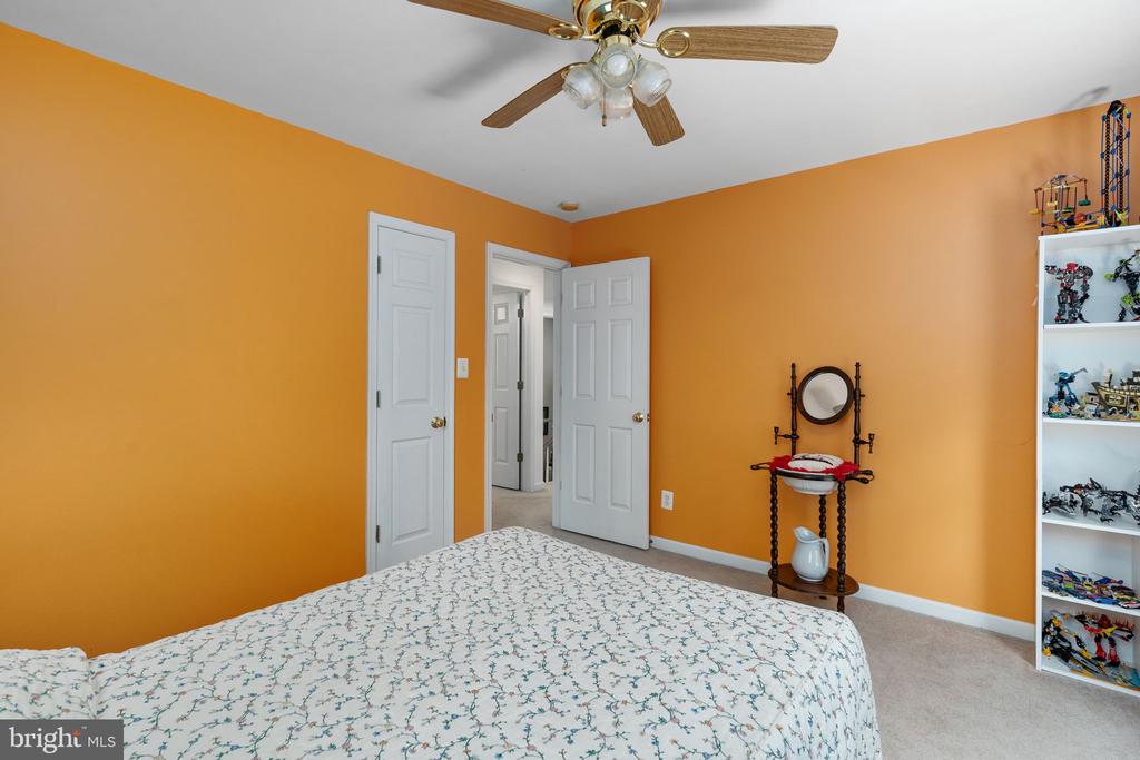 203 ROCK MILLS RD, WOODVILLE, Virginia 22749, 4 Bedrooms Bedrooms, ,3 BathroomsBathrooms,Residential,203 ROCK MILLS RD,VARP2002726 MLS # VARP2002726
