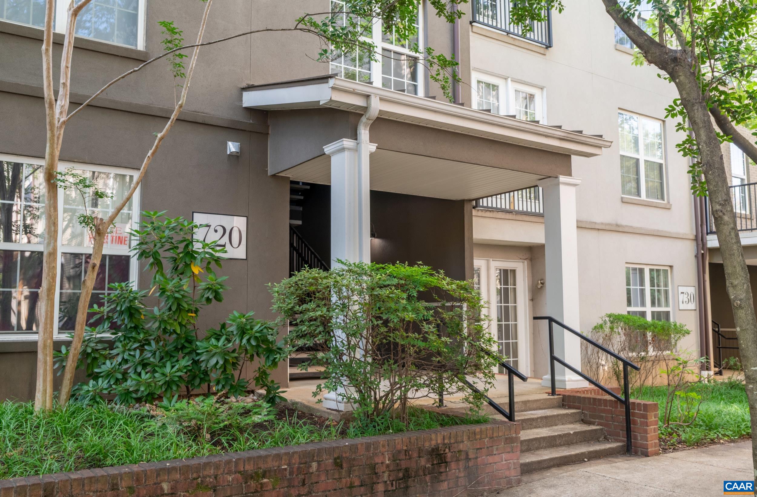 720 WALKER SQ, CHARLOTTESVILLE, Virginia 22903, 1 Bedroom Bedrooms, ,1 BathroomBathrooms,Residential,720 WALKER SQ,678941 MLS # 678941