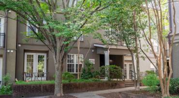 720 WALKER SQ, CHARLOTTESVILLE, Virginia 22903, 1 Bedroom Bedrooms, ,1 BathroomBathrooms,Residential,720 WALKER SQ,678941 MLS # 678941