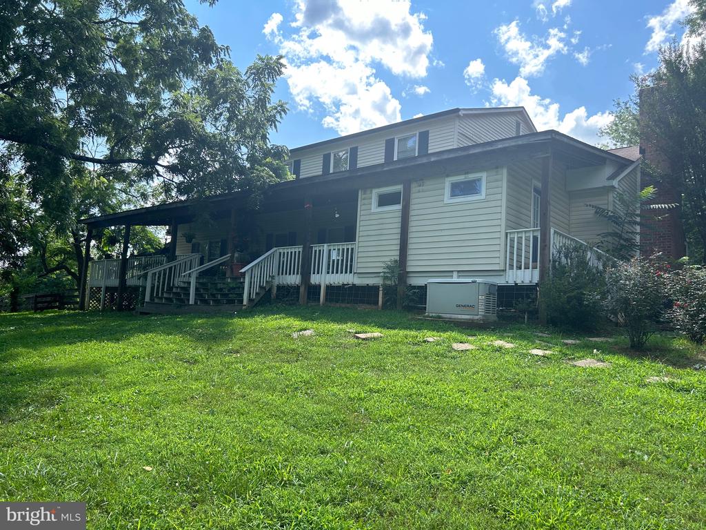 13078 BREEZY KNOLL LN, AMISSVILLE, Virginia 20106, 4 Bedrooms Bedrooms, ,2 BathroomsBathrooms,Residential,13078 BREEZY KNOLL LN,VACU2014220 MLS # VACU2014220