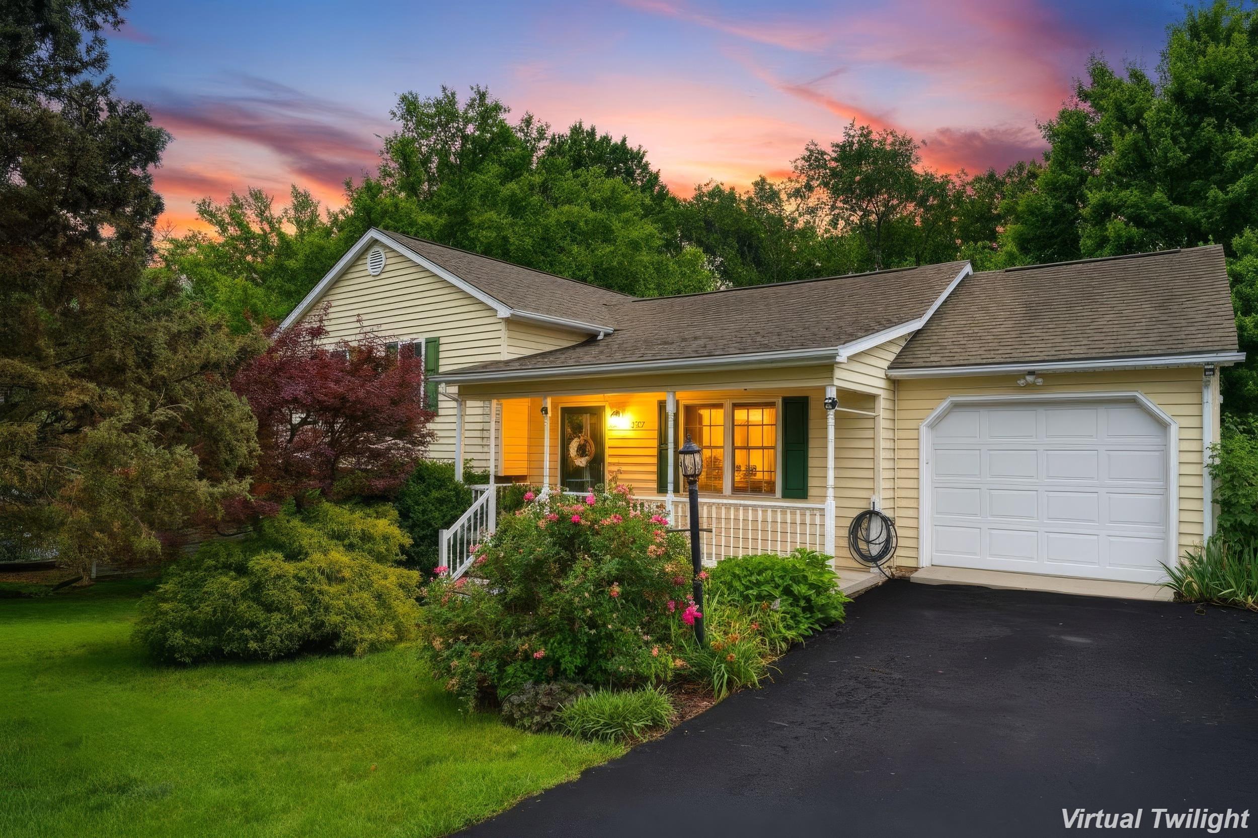 227 BOWMANS RUN DR, STUARTS DRAFT, Virginia 24477, 3 Bedrooms Bedrooms, ,2 BathroomsBathrooms,Residential,227 BOWMANS RUN DR,678944 MLS # 678944