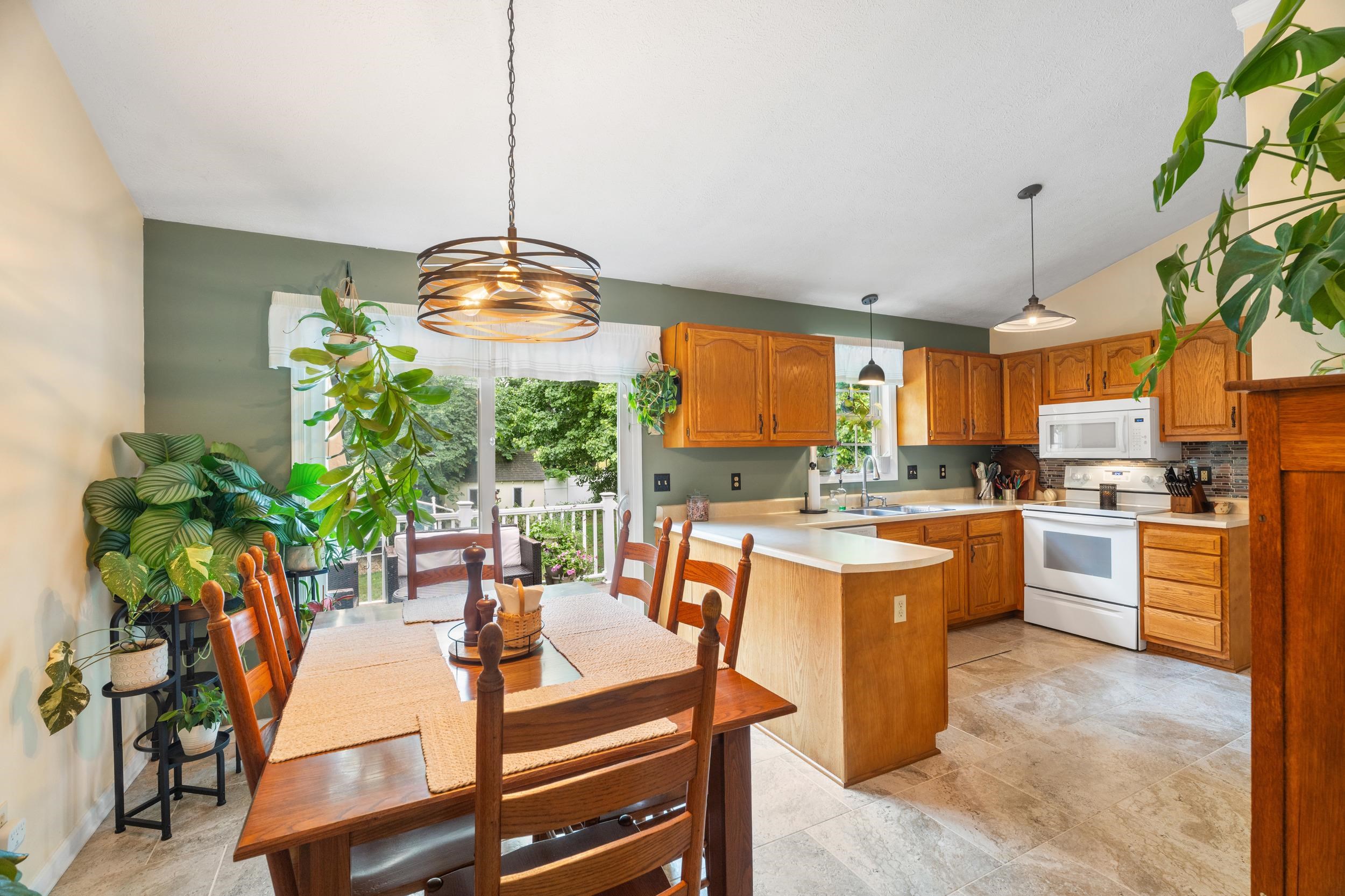 227 BOWMANS RUN DR, STUARTS DRAFT, Virginia 24477, 3 Bedrooms Bedrooms, ,2 BathroomsBathrooms,Residential,227 BOWMANS RUN DR,678944 MLS # 678944