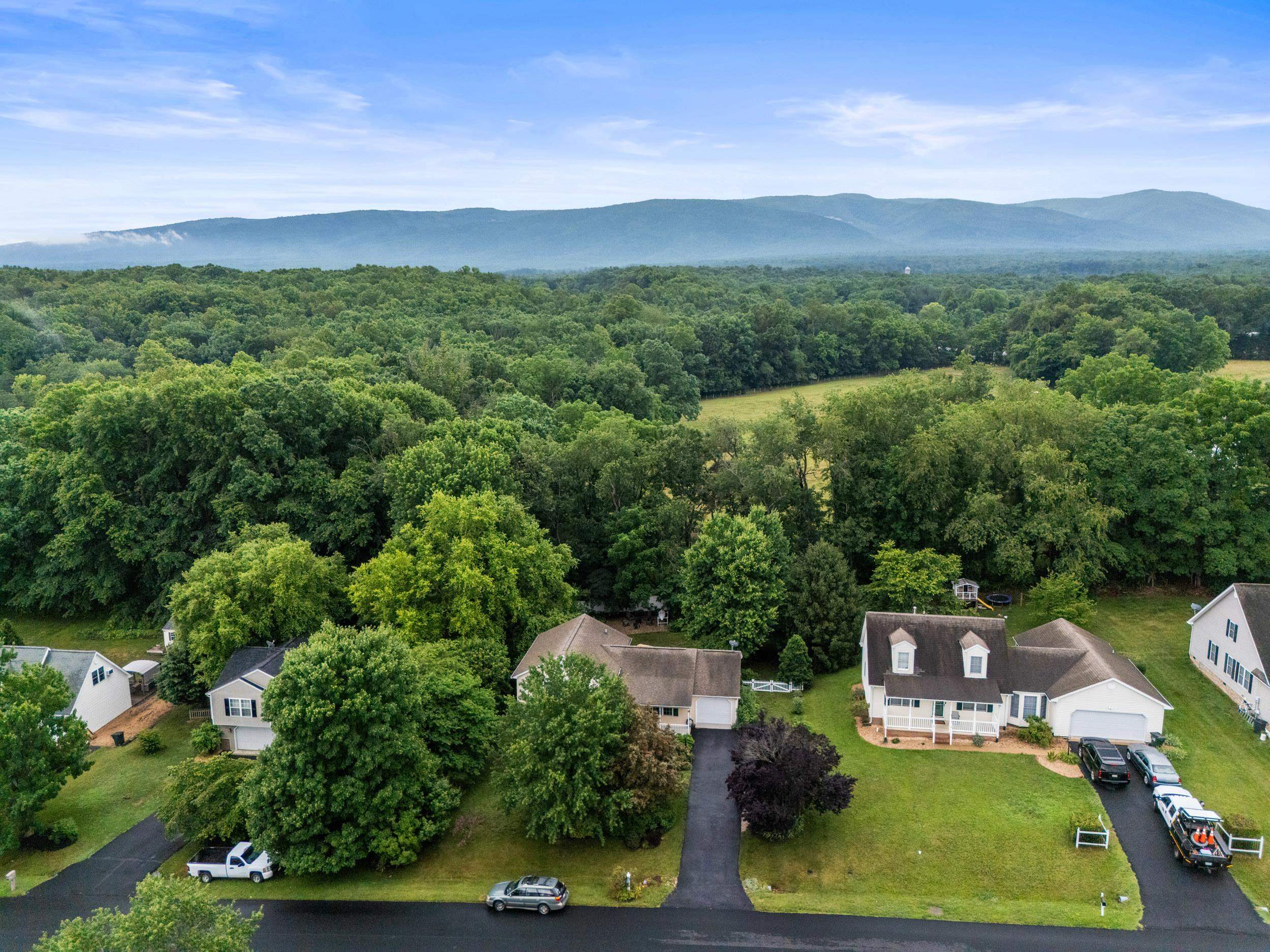 227 BOWMANS RUN DR, STUARTS DRAFT, Virginia 24477, 3 Bedrooms Bedrooms, ,2 BathroomsBathrooms,Residential,227 BOWMANS RUN DR,678944 MLS # 678944