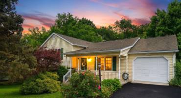 227 BOWMANS RUN DR, STUARTS DRAFT, Virginia 24477, 3 Bedrooms Bedrooms, ,2 BathroomsBathrooms,Residential,227 BOWMANS RUN DR,678944 MLS # 678944