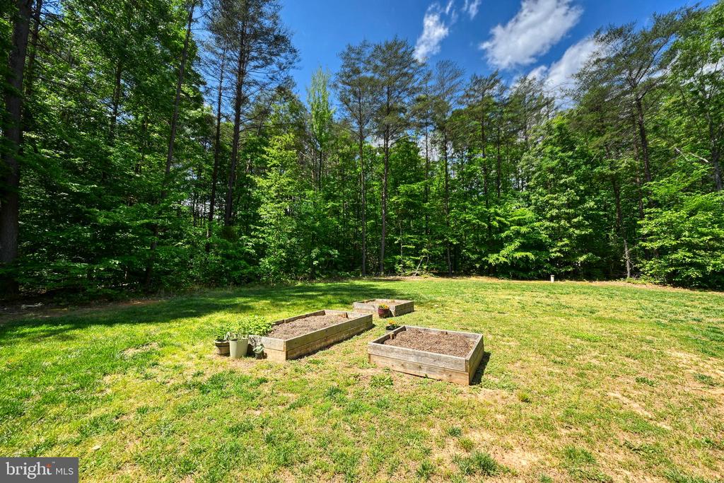 1176 SIGNBOARD RD, BUMPASS, Virginia 23024, 3 Bedrooms Bedrooms, ,2 BathroomsBathrooms,Residential,1176 SIGNBOARD RD,VALA2009856 MLS # VALA2009856