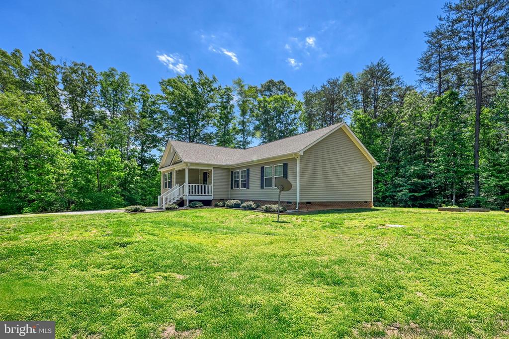 1176 SIGNBOARD RD, BUMPASS, Virginia 23024, 3 Bedrooms Bedrooms, ,2 BathroomsBathrooms,Residential,1176 SIGNBOARD RD,VALA2009856 MLS # VALA2009856