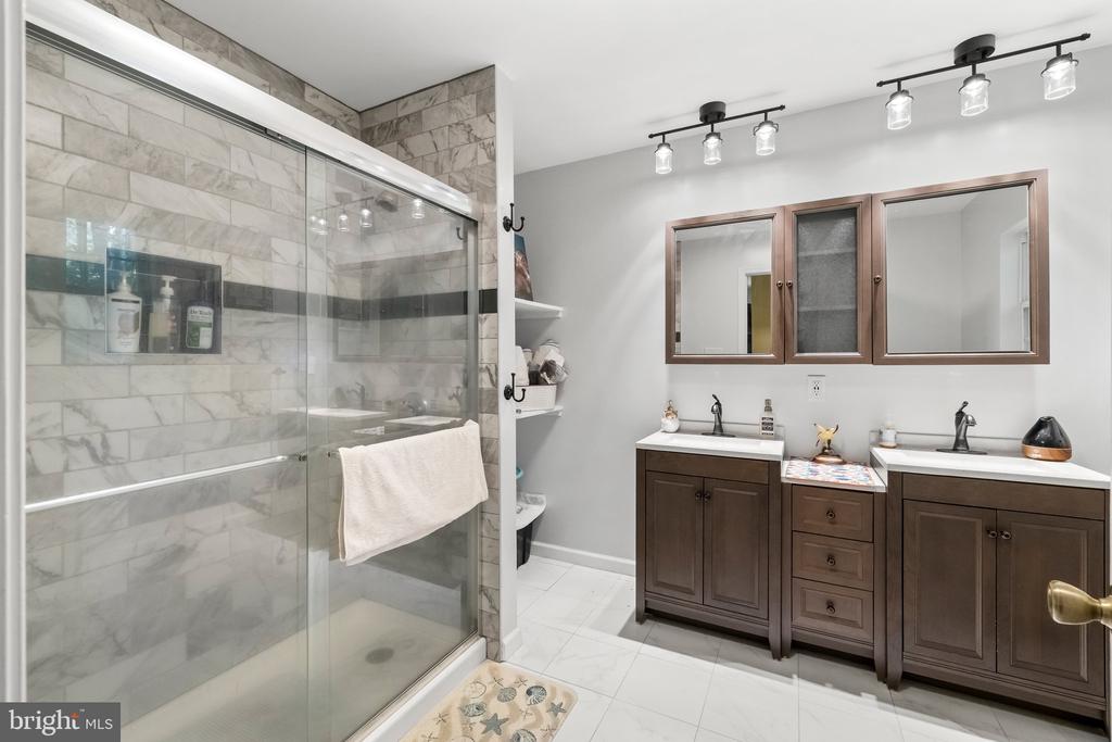 2278 CARTERSVILLE RD, MINERAL, Virginia 23117, 4 Bedrooms Bedrooms, ,2 BathroomsBathrooms,Residential,2278 CARTERSVILLE RD,VALA2010036 MLS # VALA2010036