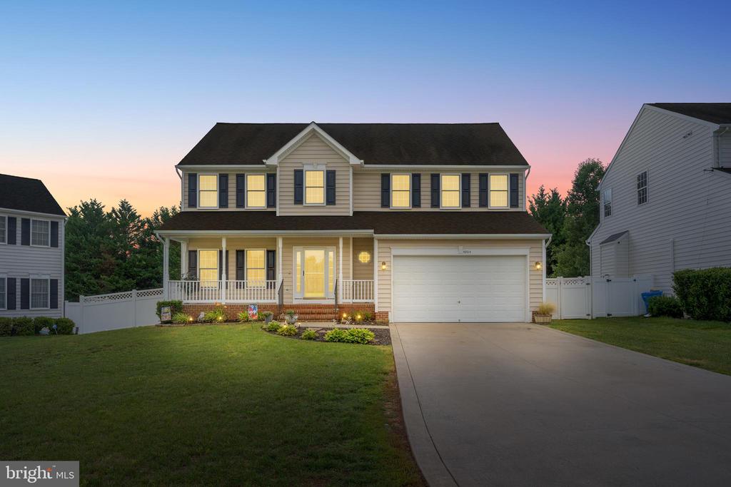 5804 TELLURIDE LN, SPOTSYLVANIA, Virginia 22553, 5 Bedrooms Bedrooms, ,3 BathroomsBathrooms,Residential,5804 TELLURIDE LN,VASP2042982 MLS # VASP2042982