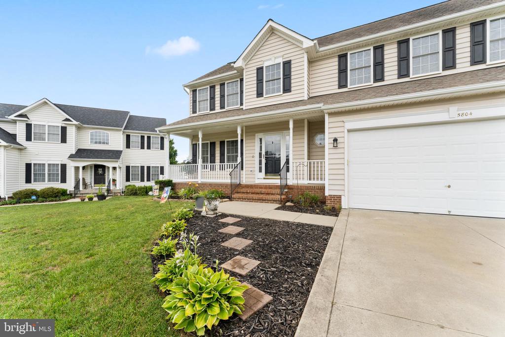 5804 TELLURIDE LN, SPOTSYLVANIA, Virginia 22553, 5 Bedrooms Bedrooms, ,3 BathroomsBathrooms,Residential,5804 TELLURIDE LN,VASP2042982 MLS # VASP2042982