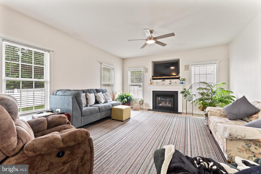 5804 TELLURIDE LN, SPOTSYLVANIA, Virginia 22553, 5 Bedrooms Bedrooms, ,3 BathroomsBathrooms,Residential,5804 TELLURIDE LN,VASP2042982 MLS # VASP2042982