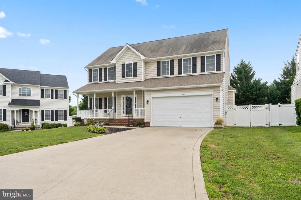 5804 TELLURIDE LN, SPOTSYLVANIA, Virginia 22553, 5 Bedrooms Bedrooms, ,3 BathroomsBathrooms,Residential,5804 TELLURIDE LN,VASP2042982 MLS # VASP2042982
