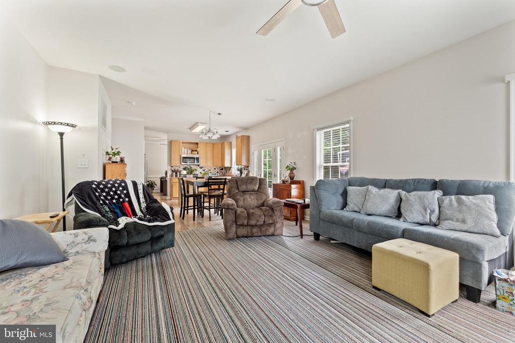 5804 TELLURIDE LN, SPOTSYLVANIA, Virginia 22553, 5 Bedrooms Bedrooms, ,3 BathroomsBathrooms,Residential,5804 TELLURIDE LN,VASP2042982 MLS # VASP2042982