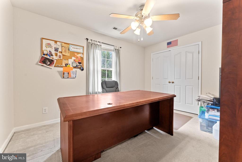 5804 TELLURIDE LN, SPOTSYLVANIA, Virginia 22553, 5 Bedrooms Bedrooms, ,3 BathroomsBathrooms,Residential,5804 TELLURIDE LN,VASP2042982 MLS # VASP2042982