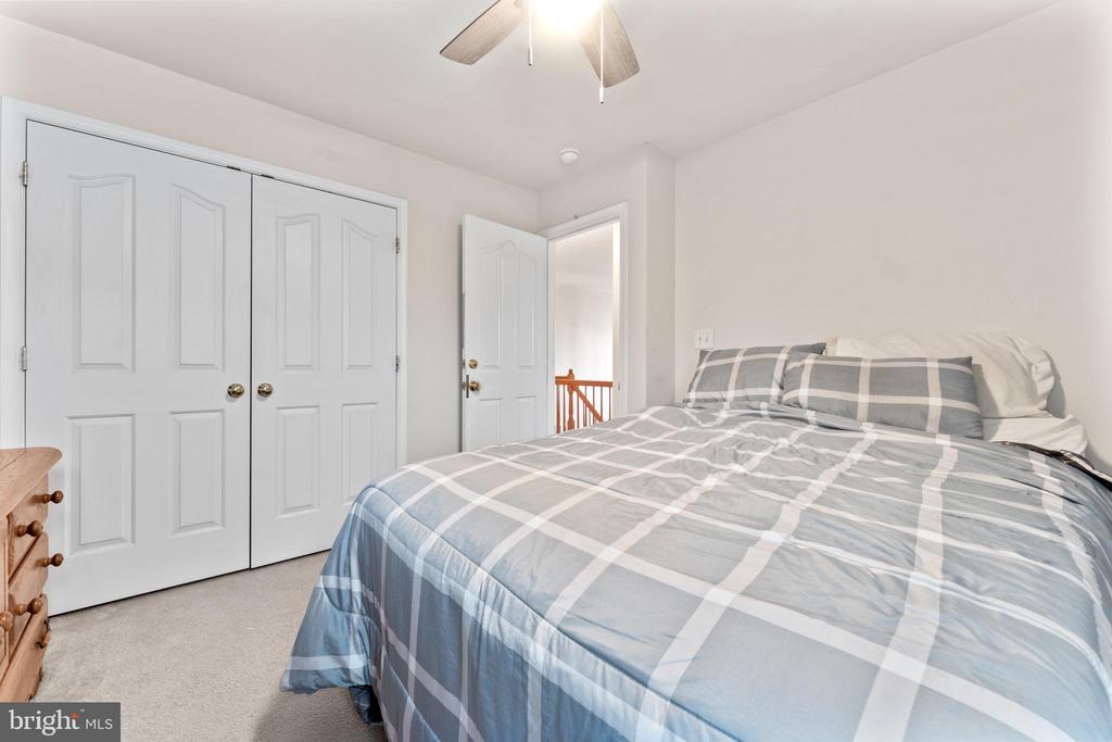 5804 TELLURIDE LN, SPOTSYLVANIA, Virginia 22553, 5 Bedrooms Bedrooms, ,3 BathroomsBathrooms,Residential,5804 TELLURIDE LN,VASP2042982 MLS # VASP2042982